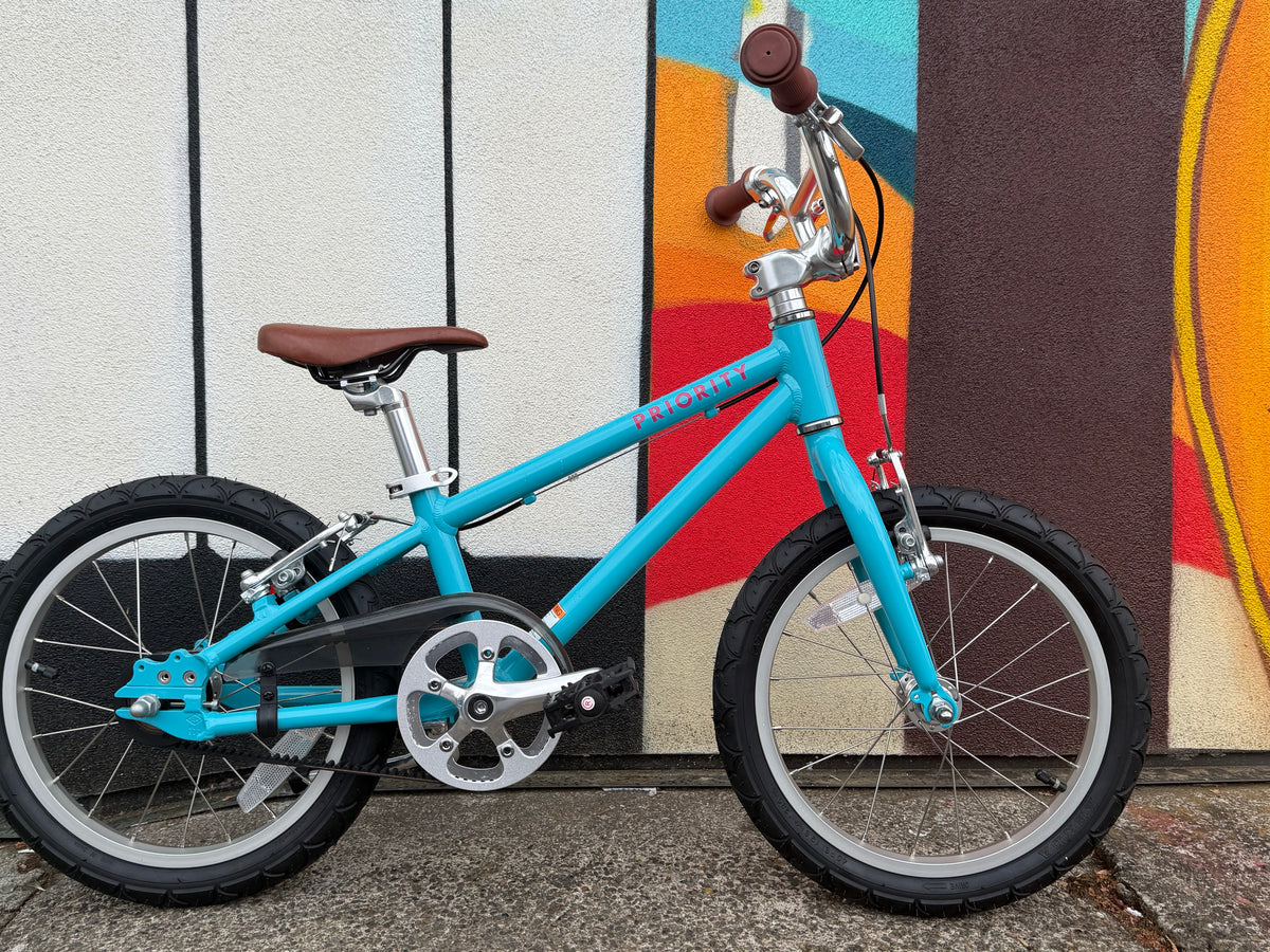 Priority Start 16” kids bike: belt drive, hand brake, light weight alu frame
